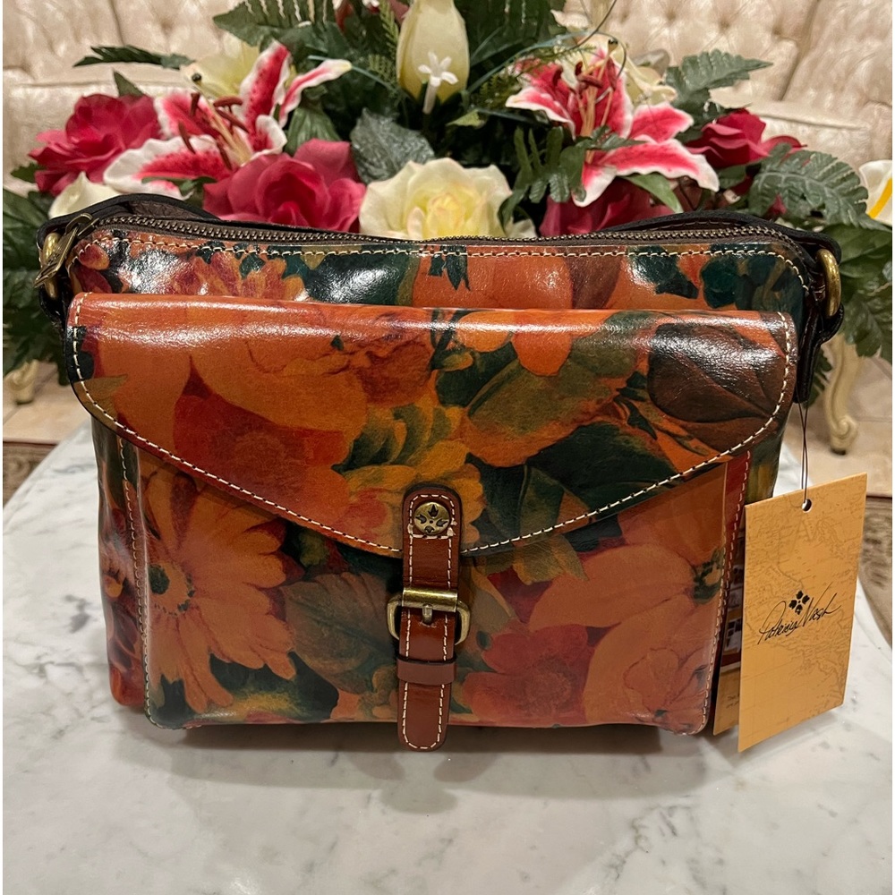 Patricia Nash Avelino Crossbody purse. - Picture 4 of 14